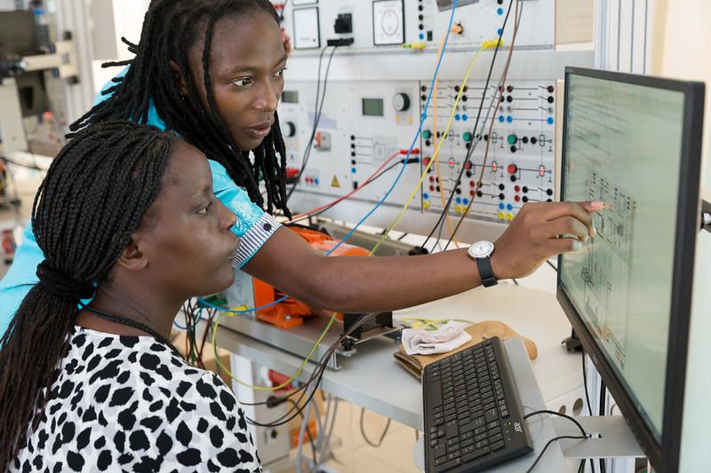 Women training, Rwanda